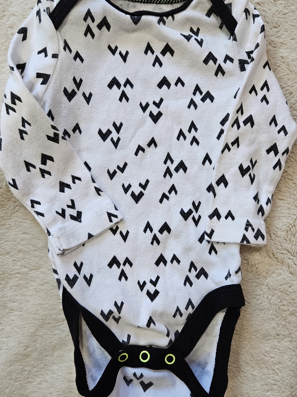 Cat & Jack White Long-Sleeve One-Piece Bodysuit with Black Print 0-3 Months